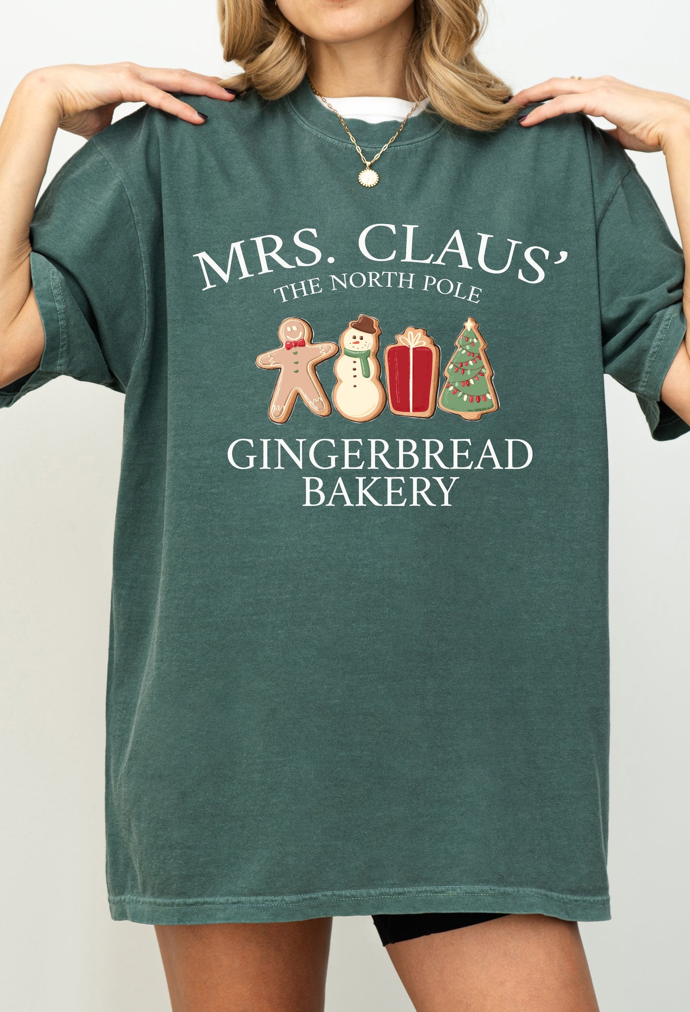 MRS. CLAUS' GINGERBREAD BAKERY